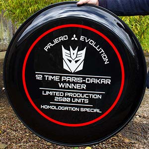 Really be seen epacially at night with this wheelcover with reflective lettering.